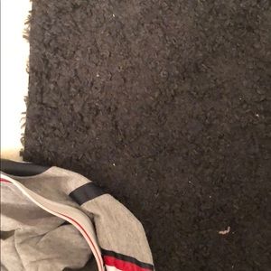 Meet your Posher, Randall